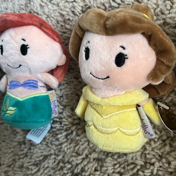 BRAND NEW Itty Bittys 5-piece Disney Princess Exclusive set only at Hallmark!! - Picture 5 of 8